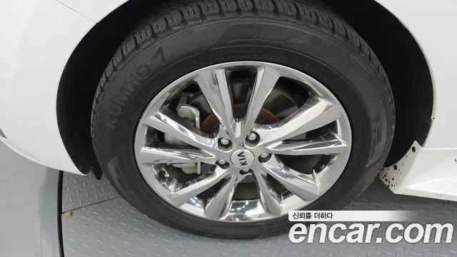 Kia The New Carnival id 2679114 из Кореи 15