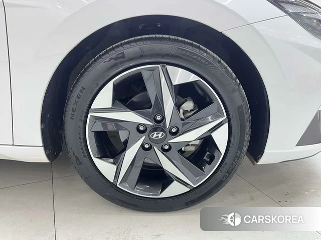 Hyundai Elantra id 4307627 из Китая 22