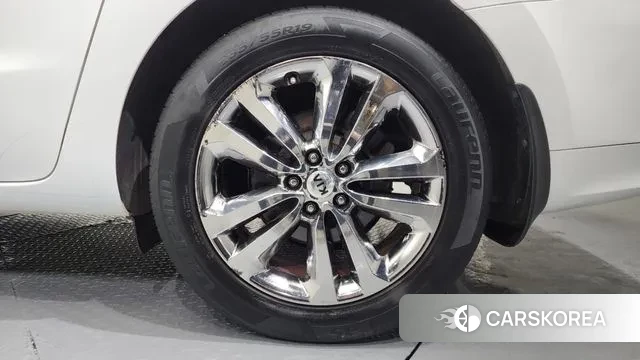 Kia All New Carnival id 3563413 из Кореи 15