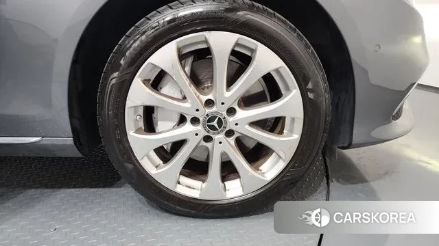 Mercedes-Benz E-Class W213 id 3573799 из Кореи 15