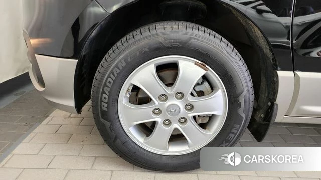 Hyundai The New Grand Starex id 4416306 из Кореи 28