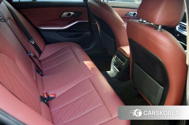 BMW 3 series id 4335750 из Китая 9