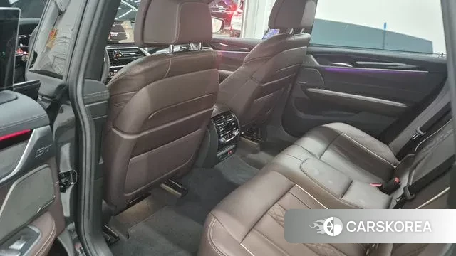 BMW 6 Series GT (G32) 2024 Серый из Кореи, фото 5