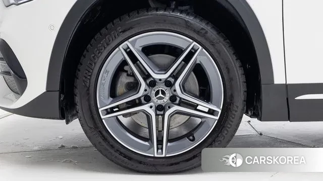 Mercedes-Benz GLA - Class H247 id 3770595 из Кореи 14