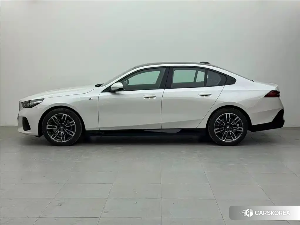 BMW 5 series id 4559728 из Китая 13