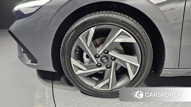 Hyundai The New Avante (CN7) id 3185196 из Кореи 15