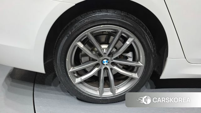 BMW 5 Series (G30) id 3894325 из Кореи 15