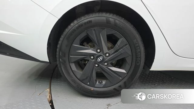 Hyundai Avante Hybrid (CN7) id 4562316 из Кореи 15