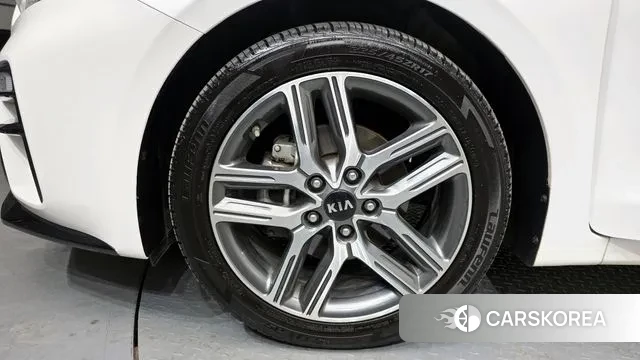 Kia Come New K3 id 3651876 из Кореи 15