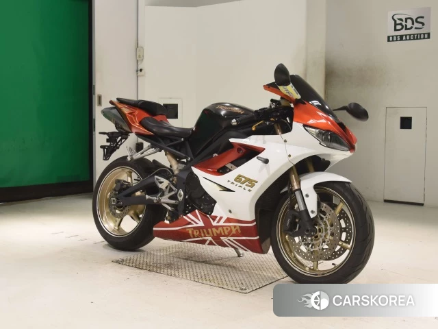 Triumph DAYTONA 675 2010 из Японии, фото 5