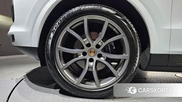 Porsche Cayenne (PO536) id 3302652 из Кореи 15