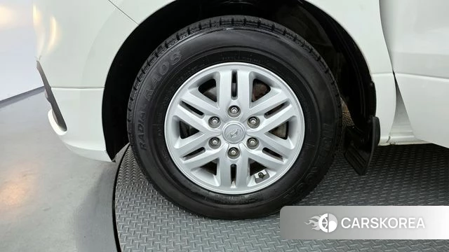 Hyundai The New Grand Starex id 3880044 из Кореи 15