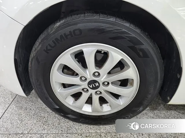 Kia The New K3 id 3227037 из Кореи 15