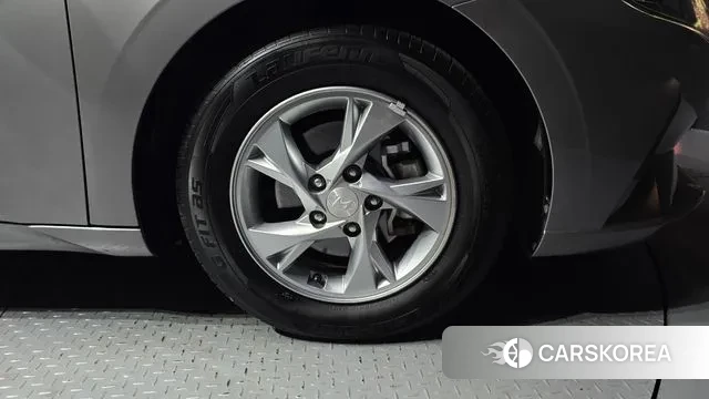 Hyundai Avante (CN7) id 3439213 из Кореи 15