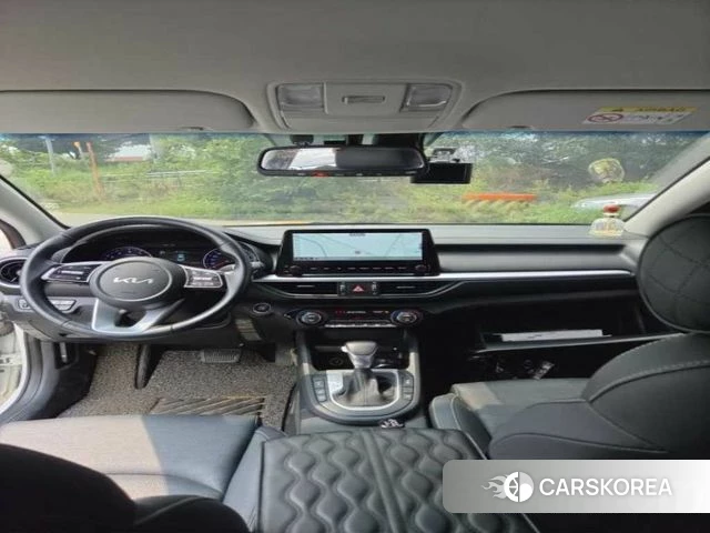 Kia The New K3 2nd generation 2022 Белый из Кореи, фото 5