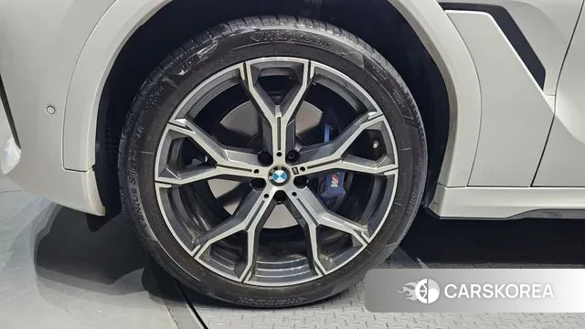 BMW X6 (G06) id 3185688 из Кореи 15