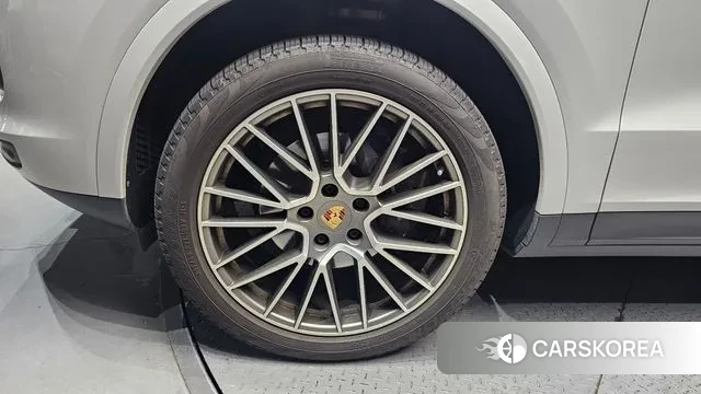 Porsche Cayenne (PO536) id 3115373 из Кореи 15