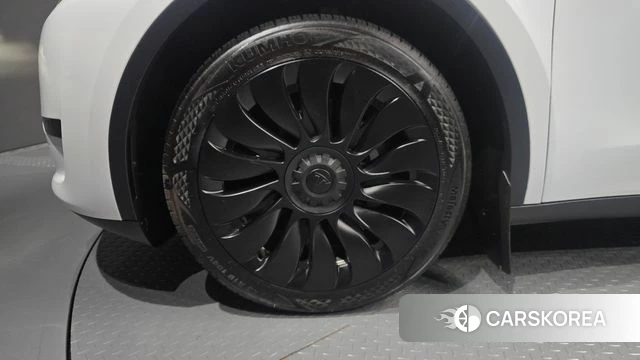 Tesla Model Y id 4863290 из Кореи 30