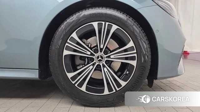 Mercedes-Benz E-Class W214 id 3451909 из Кореи 15