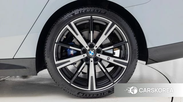 BMW 5 Series (G60) id 4670227 из Кореи 15