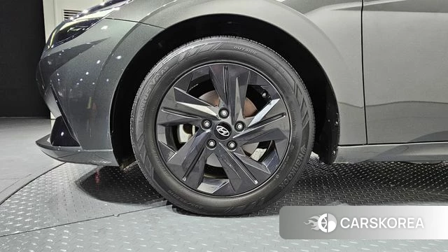 Hyundai Avante (CN7) id 3924332 из Кореи 15