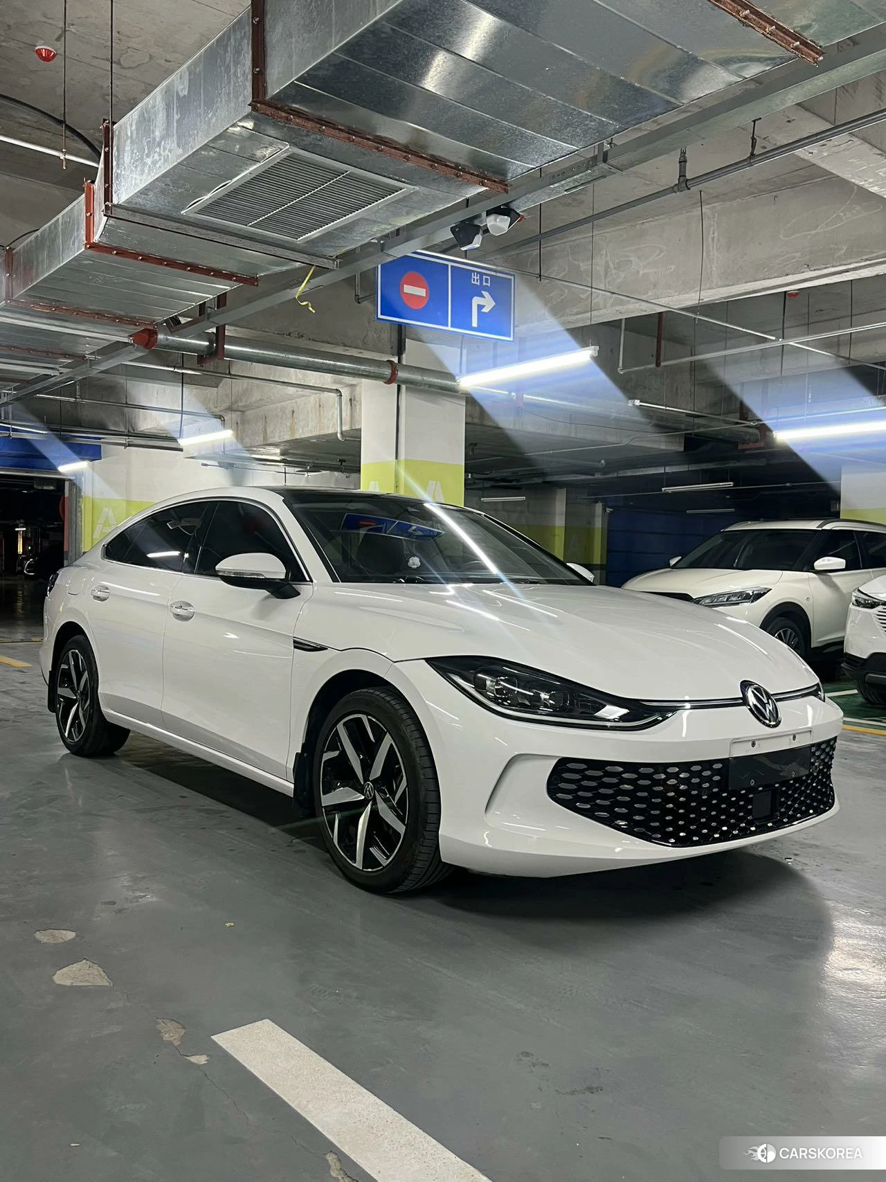 Volkswagen Lamando id 4510317 из Китая 9