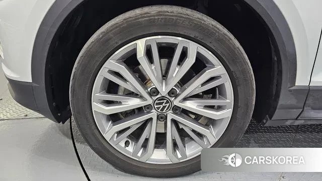 Volkswagen T-Roc id 3349792 из Кореи 15