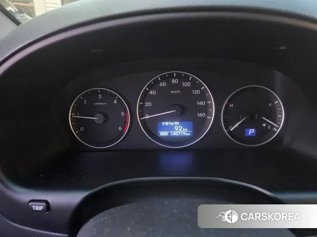 Hyundai The New Grand Starex id 3557644 из Кореи 8