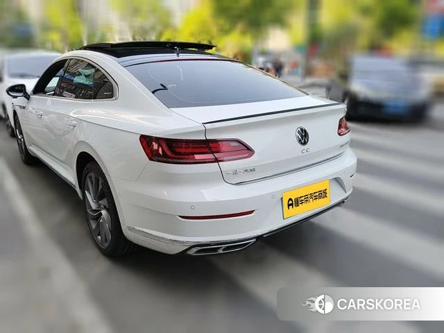 Volkswagen CC 2023 Белый из Китая, фото 5