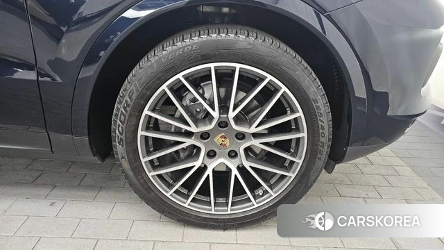 Porsche Cayenne (PO536) id 3885401 из Кореи 16