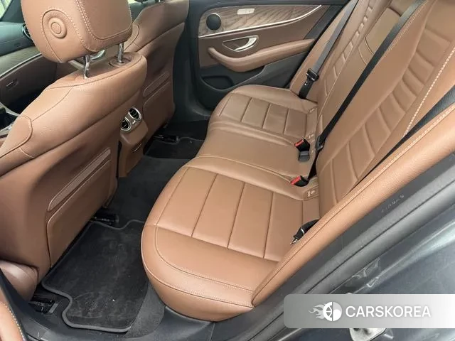 Mercedes-Benz E-Class W213 id 3759875 из Кореи 10