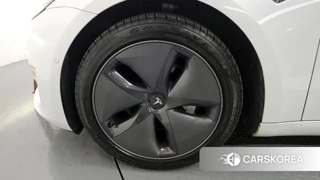 Tesla Model 3 id 3577813 из Кореи 15