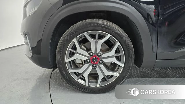 Kia Seltos id 4369965 из Кореи 15