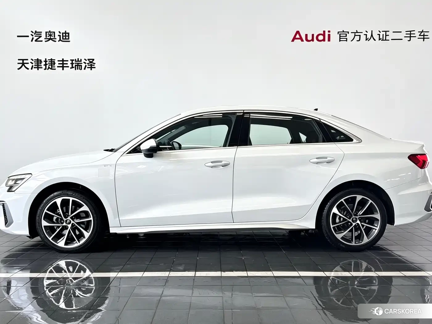 Audi A3 id 4559837 из Китая 13