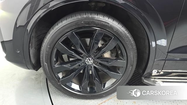 Volkswagen Touareg 3rd generation id 3852662 из Кореи 15