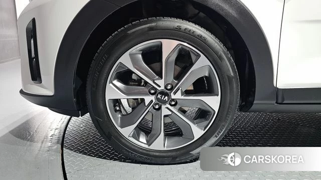 Kia Stonic id 4918094 из Кореи 15