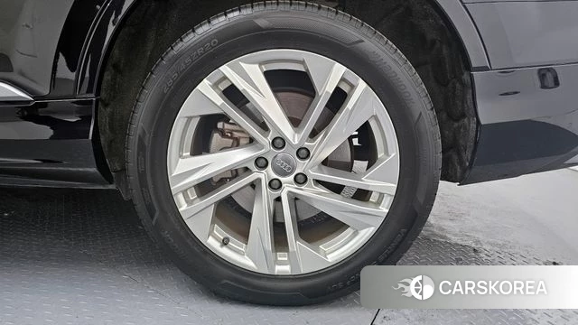 Audi Q7 (4M) id 3884715 из Кореи 15