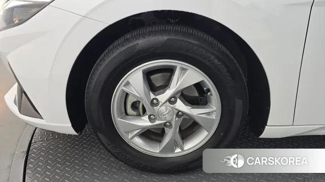 Hyundai Avante (CN7) id 3306529 из Кореи 15