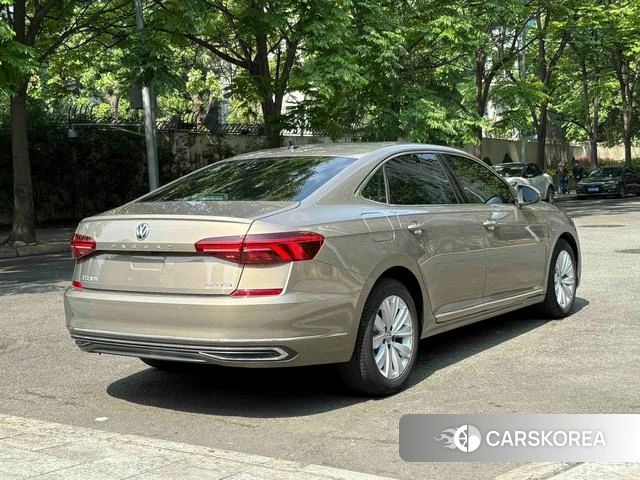 Volkswagen Passat id 4218194 из Китая 16
