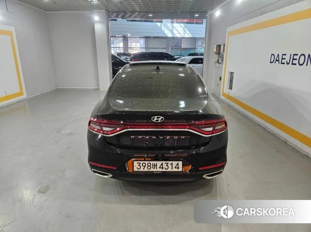 Hyundai Grandeur IG id 4020369 из Кореи 14