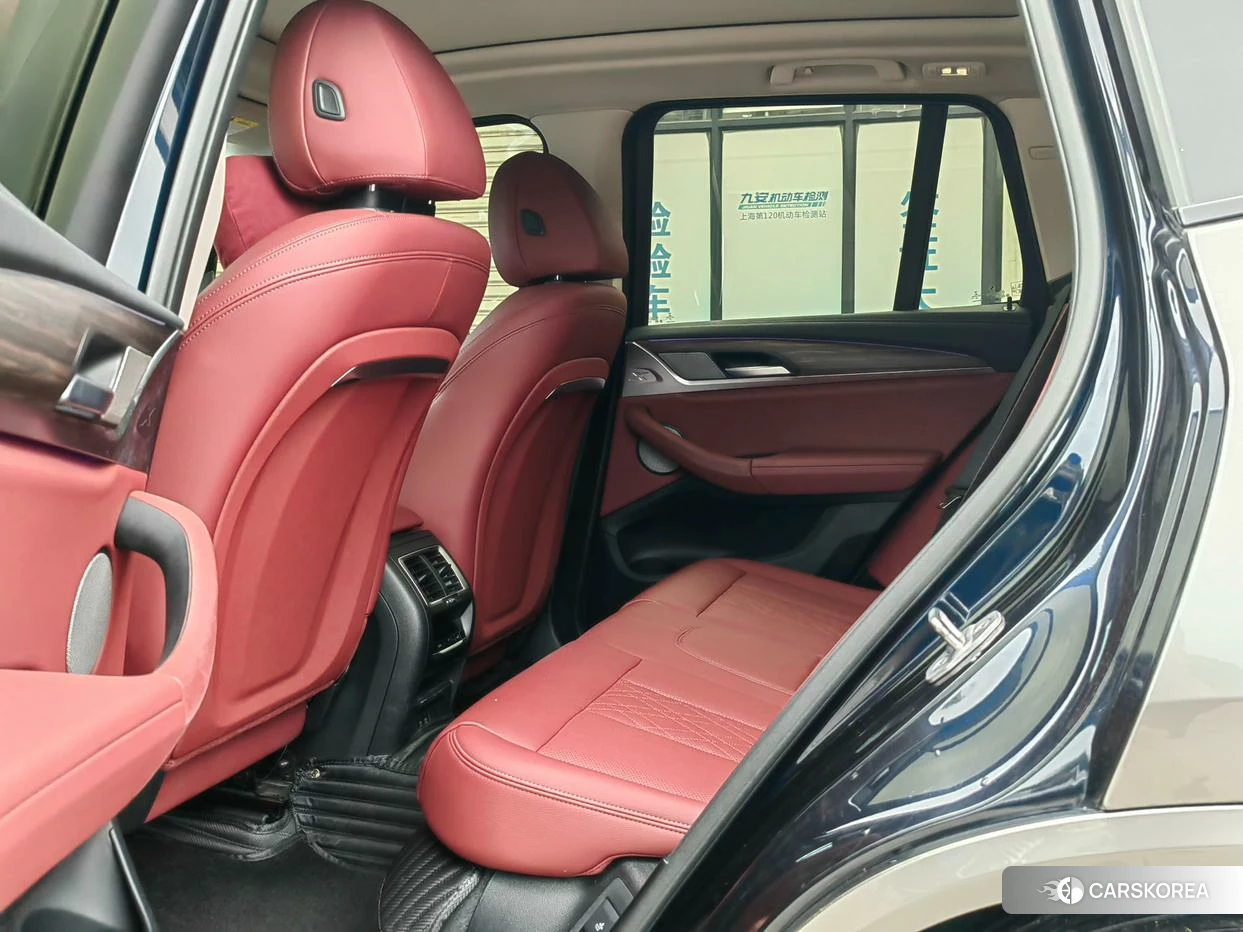 BMW X3 id 4487501 из Китая 13