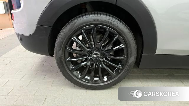 Mini Cooper Clubman id 3850525 из Кореи 15