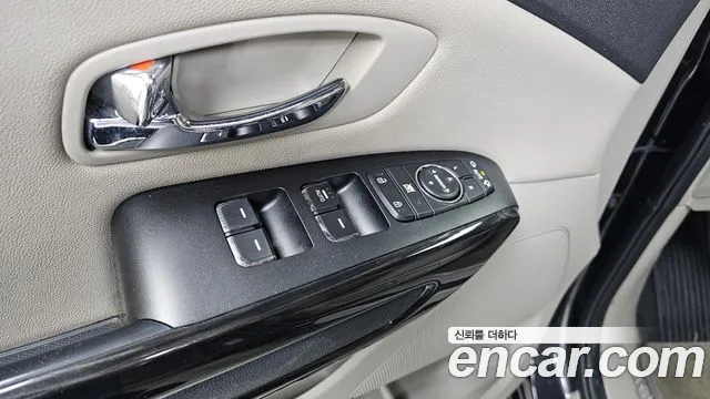 Kia The New Carnival id 2566348 из Кореи 15