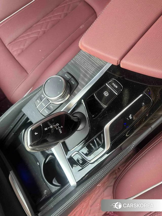 BMW 5 series 2023 Черный из Китая, фото 5