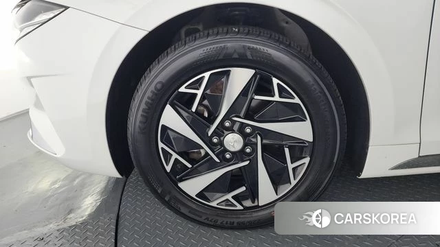 Hyundai The New Grandeur IG Hybrid id 4282421 из Кореи 29