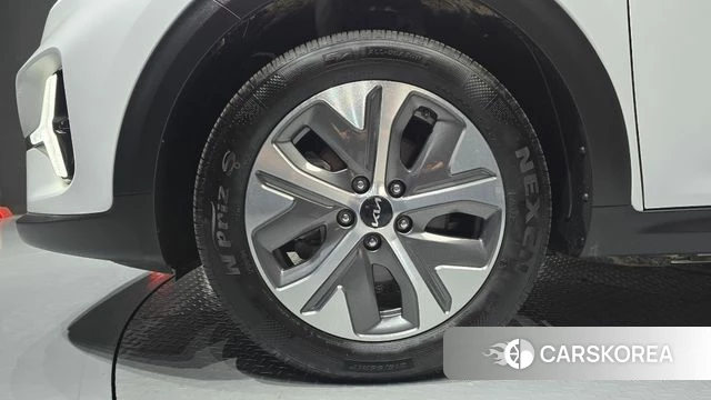 Kia Niro Plus id 4433383 из Кореи 15