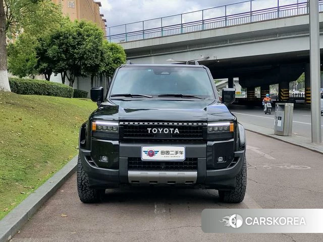 Toyota Prado 2025 Черный из Китая, фото 5