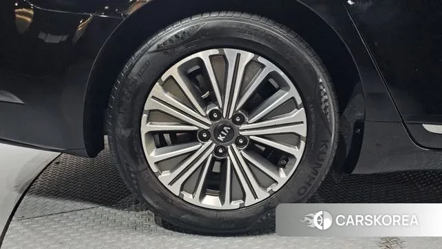 Kia All New K7 Hybrid id 3723514 из Кореи 15