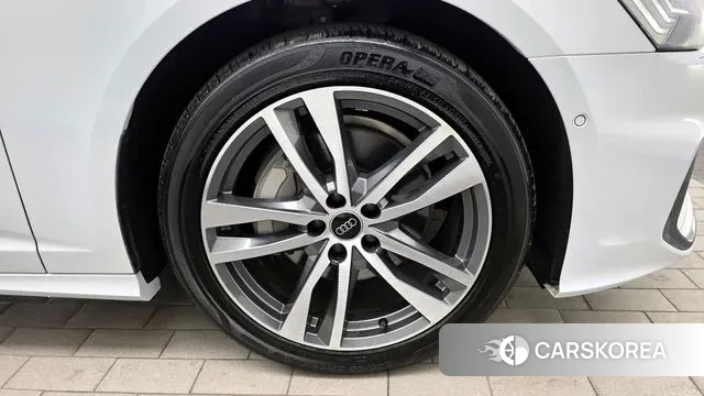 Audi A6 (C8) id 3726065 из Кореи 15