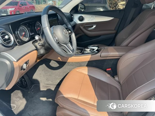 Mercedes-Benz E-Class W213 id 3795714 из Кореи 7